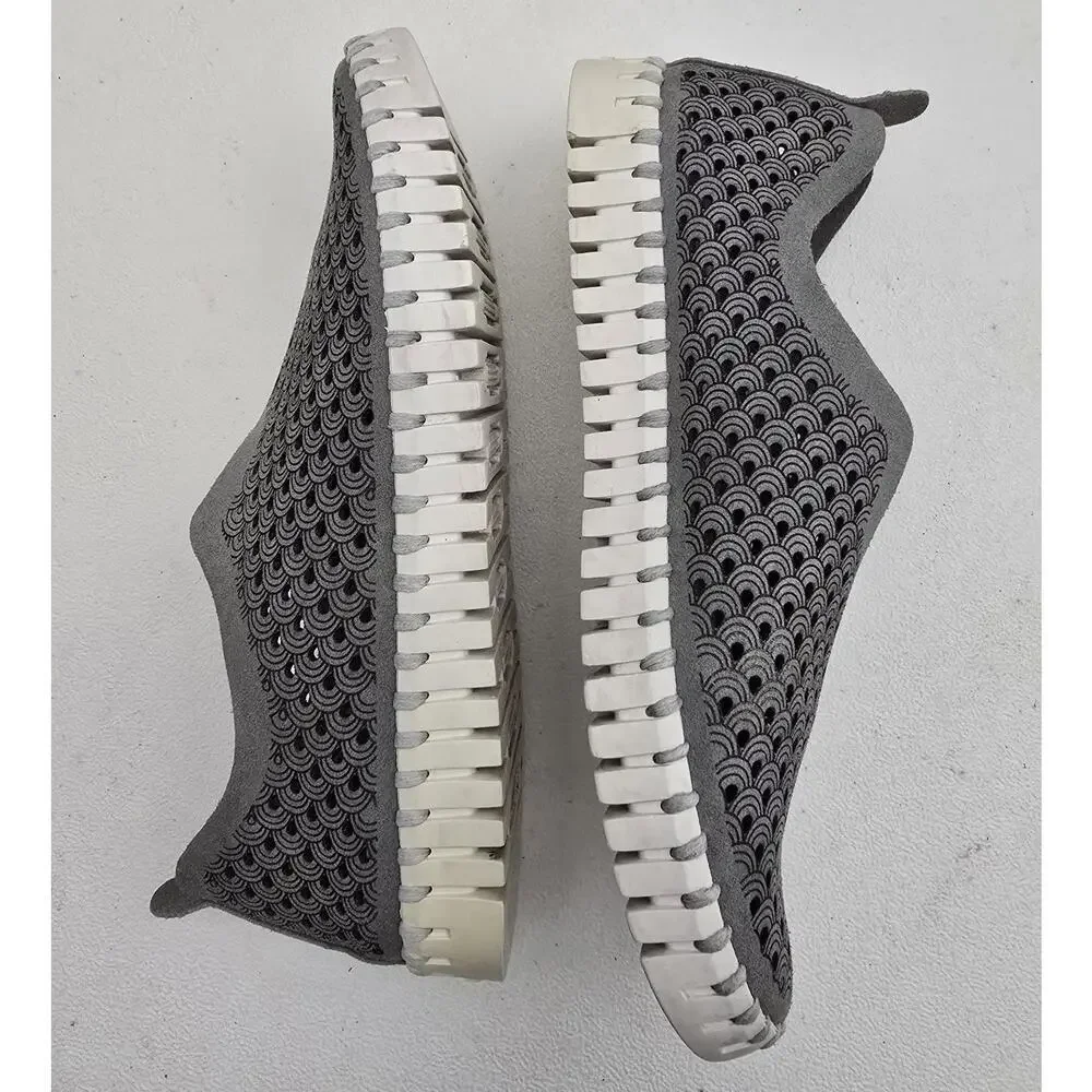 Ilse Jacobsen Tulip Gray Perforated Faux Suede Shoes Flats Womens 36 EU US 5.5-6